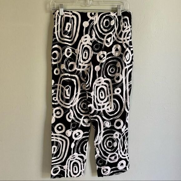 Tribal Stretch Extensible Black and White Capris Womens 6 P - Picture 6 of 6